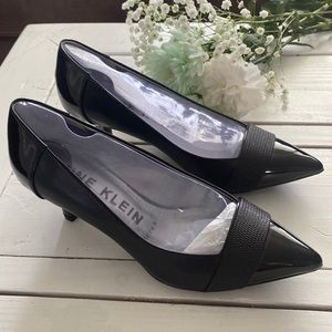 Anne Klein size 6m